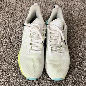 Adidas Boost women Running Shoes